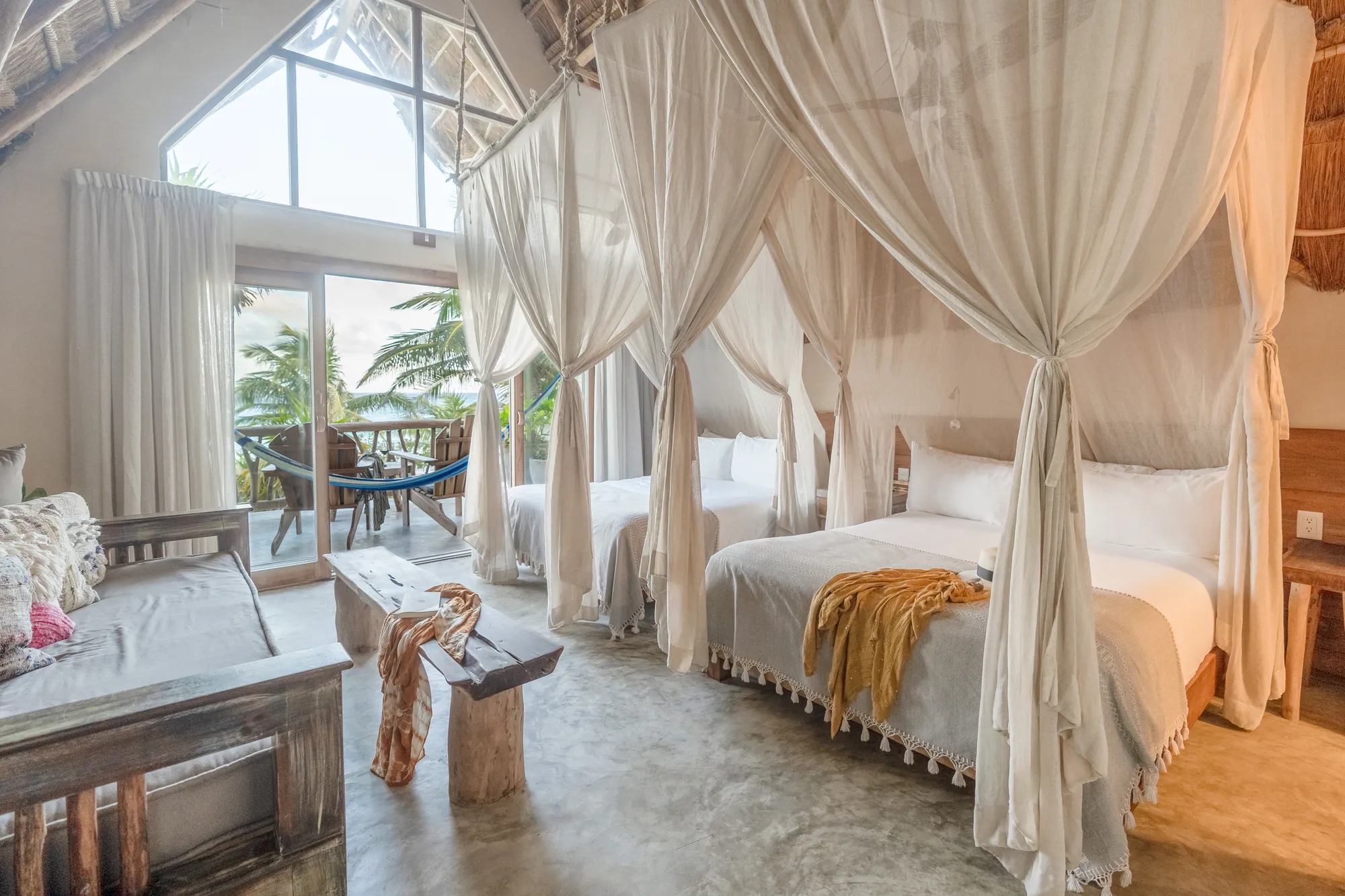 Junior Suite Ocean Front Top Double